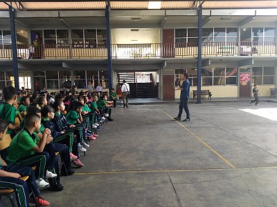 Cuenta cuentos Esc Prim Revolución (2)